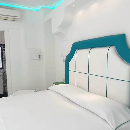 Fiorentino Aparthotel 2*