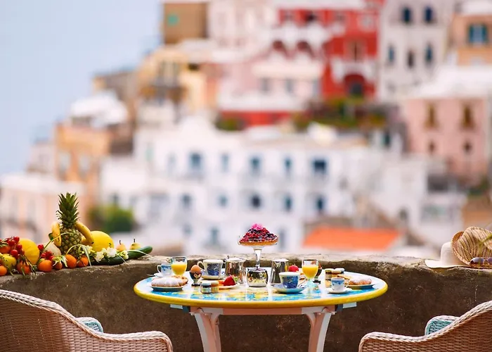 Fiorentino מלון דירות 4*